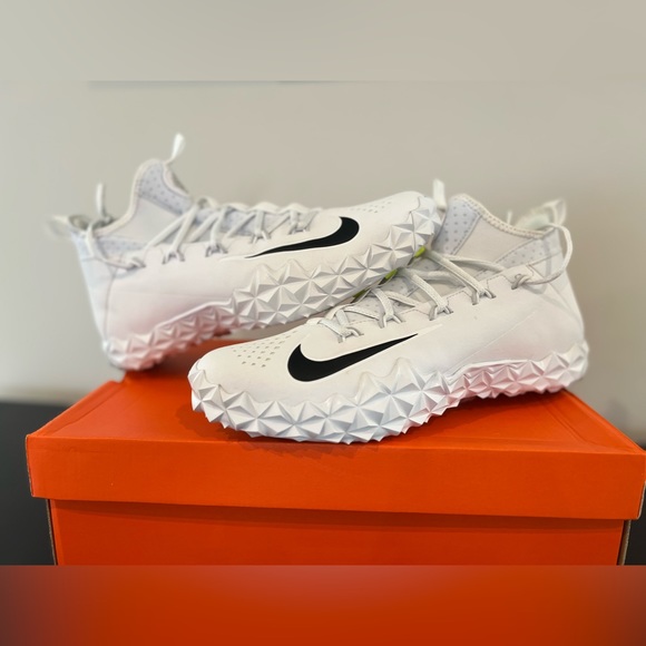 nike alpha huarache 6 lacrosse cleats